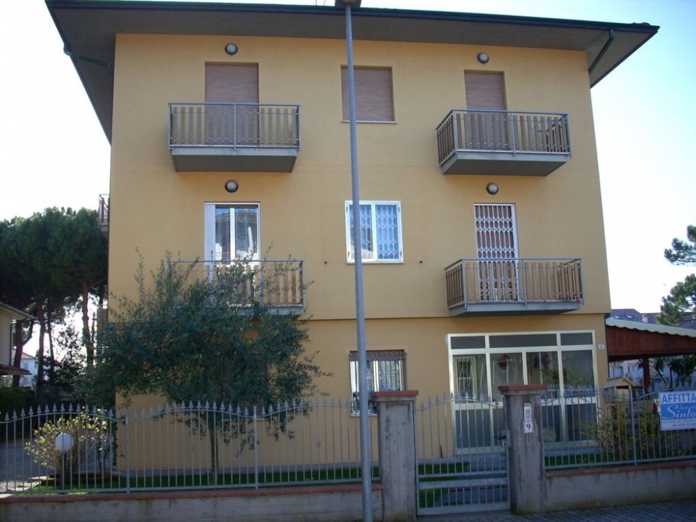 GAZZA TRILO 2° PIANO | Agenzia Sintoni GAZZA TRILO 2° PIANO | Agenzia Sintoni